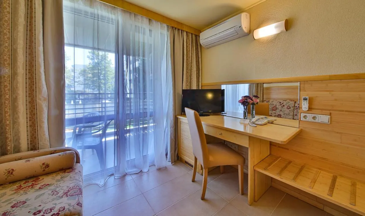 Flamingo Hotel 4* Albena